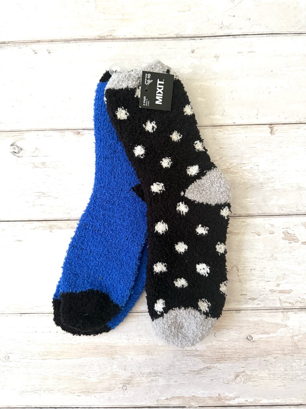 Unisex Fluffy Fuzzy Winter Cozy Socks Bundle Set of 2 Pair Black Blue NEW